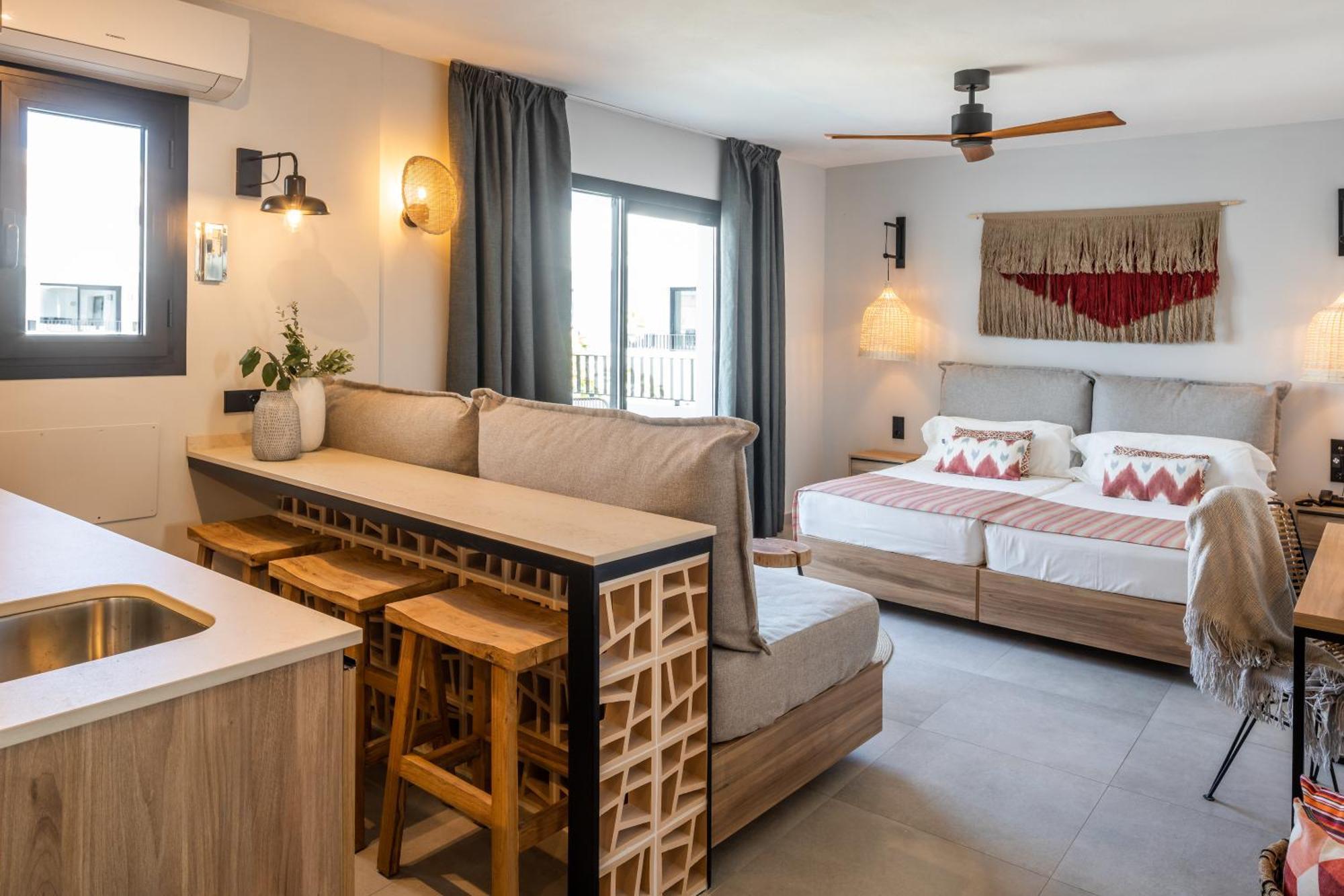 Casita Blanca - Adults Only San Antonio (Ibiza)