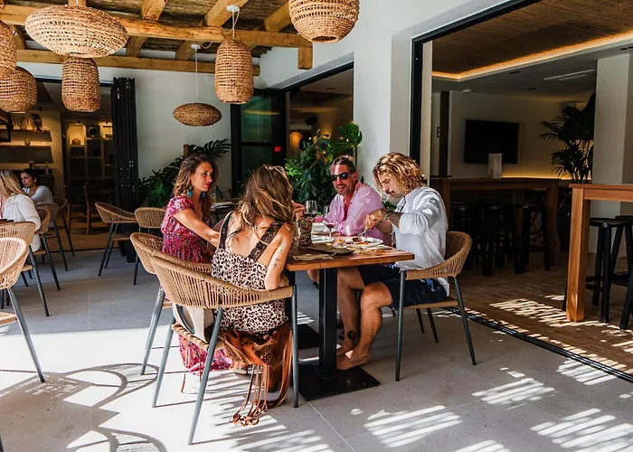 Aparthotel Casita Blanca - Adults Only